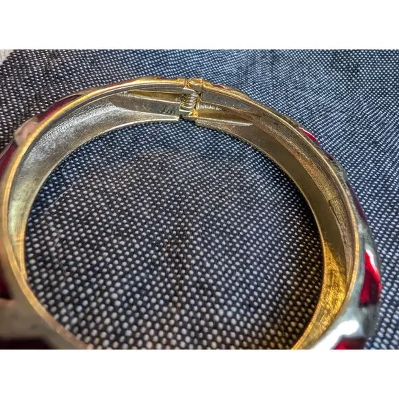 Vintage 80s Red Glass Panel Gold Tone Hinged Bangle Bold Statement - Picture 11 of 12